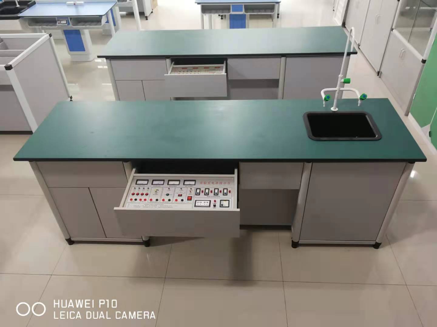 教師演示臺準備臺